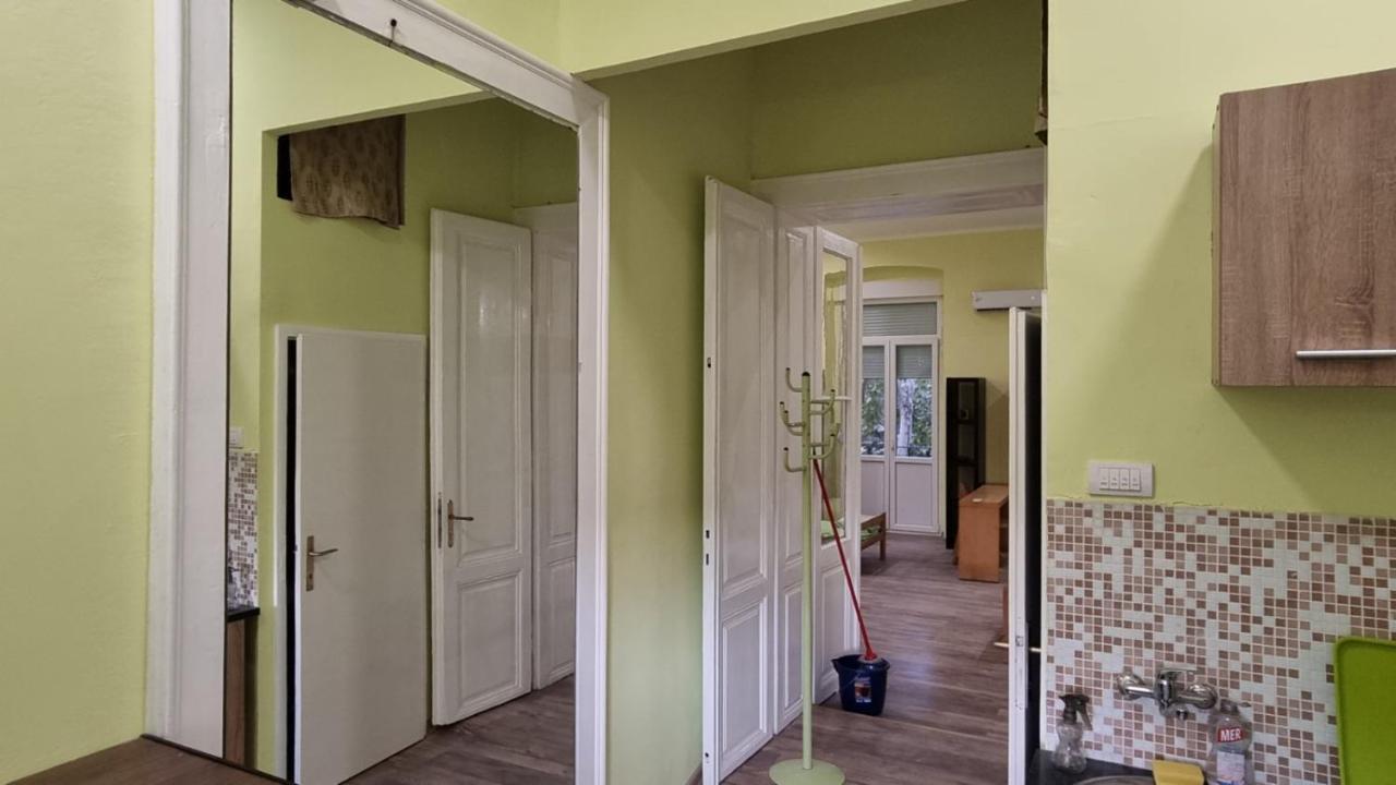 Apartment Kiki Novi Sad Esterno foto
