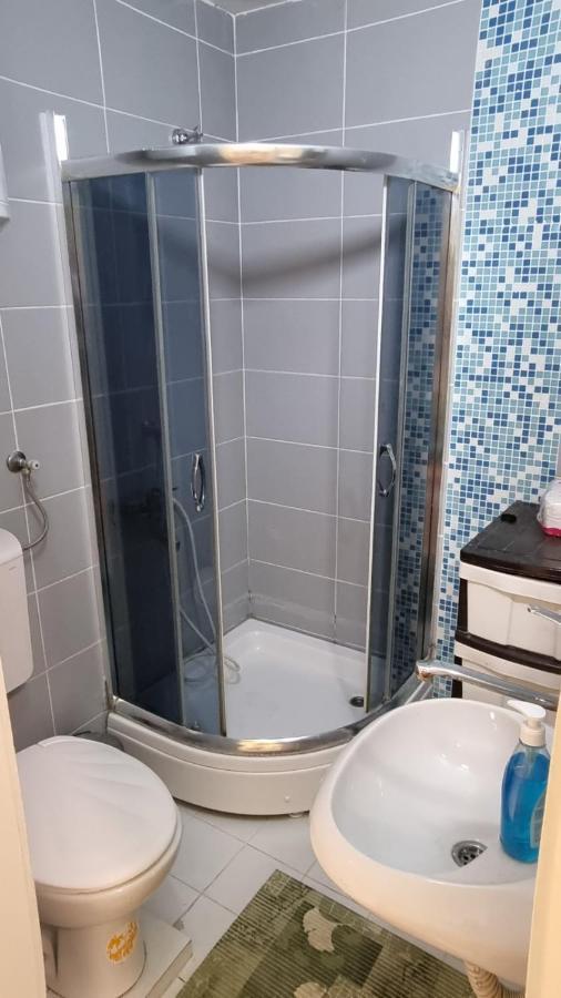 Apartment Kiki Novi Sad Esterno foto