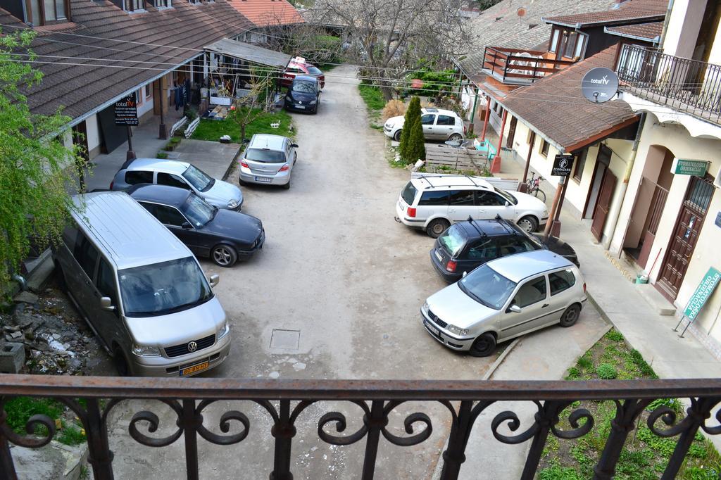 Apartment Kiki Novi Sad Esterno foto